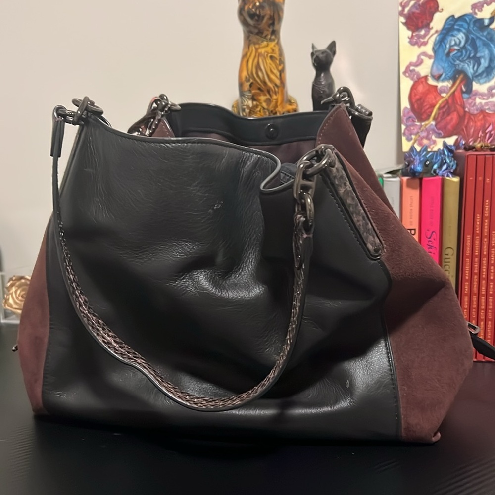 Upcrafted Dalton 31 In Colorblock With Snakeskin Detail - Picture 10 of 15